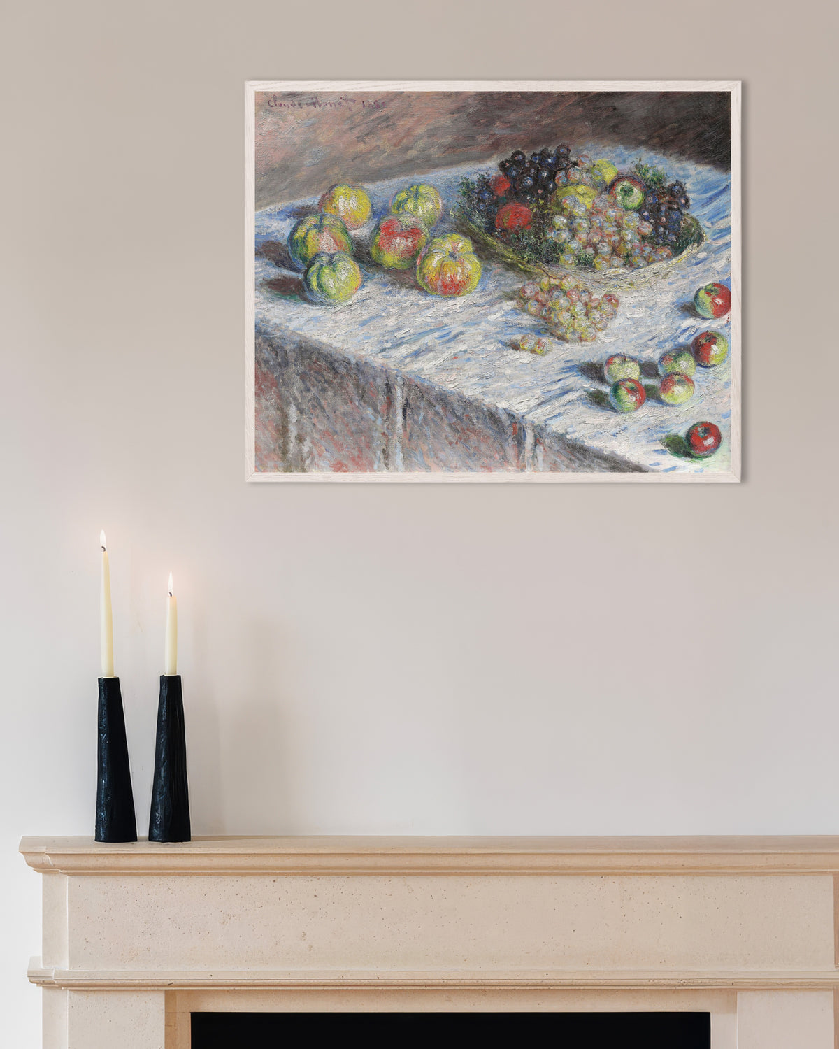Affiche Pommes et raisins (1880) de Claude Monet, avec un cadre en bois blanc