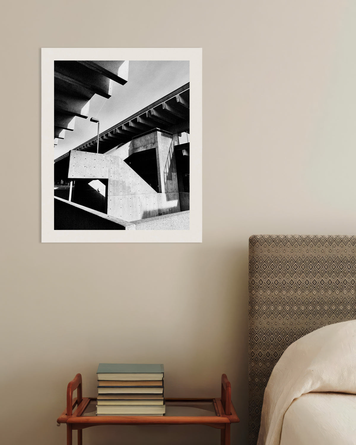 Affiche « Escalier en béton au soleil »