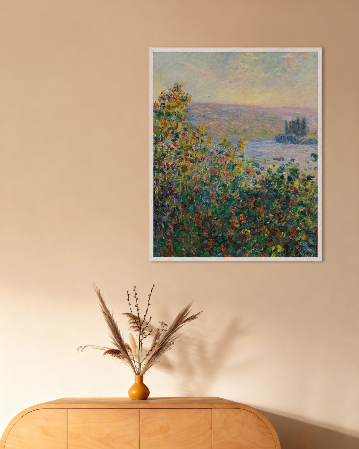 Affiche Massif de fleurs à Vétheuil (1881) de Claude Monet, avec un cadre en bois blanc
