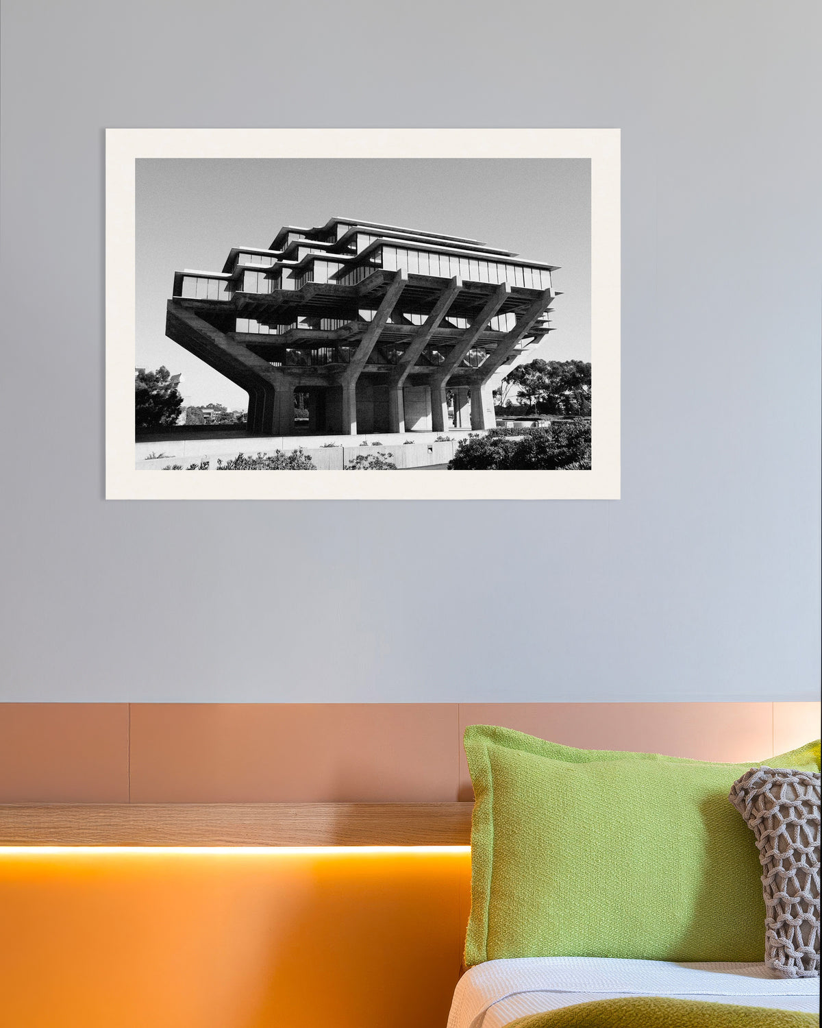 Affiche « Bibliothèque sur pilotis en béton »