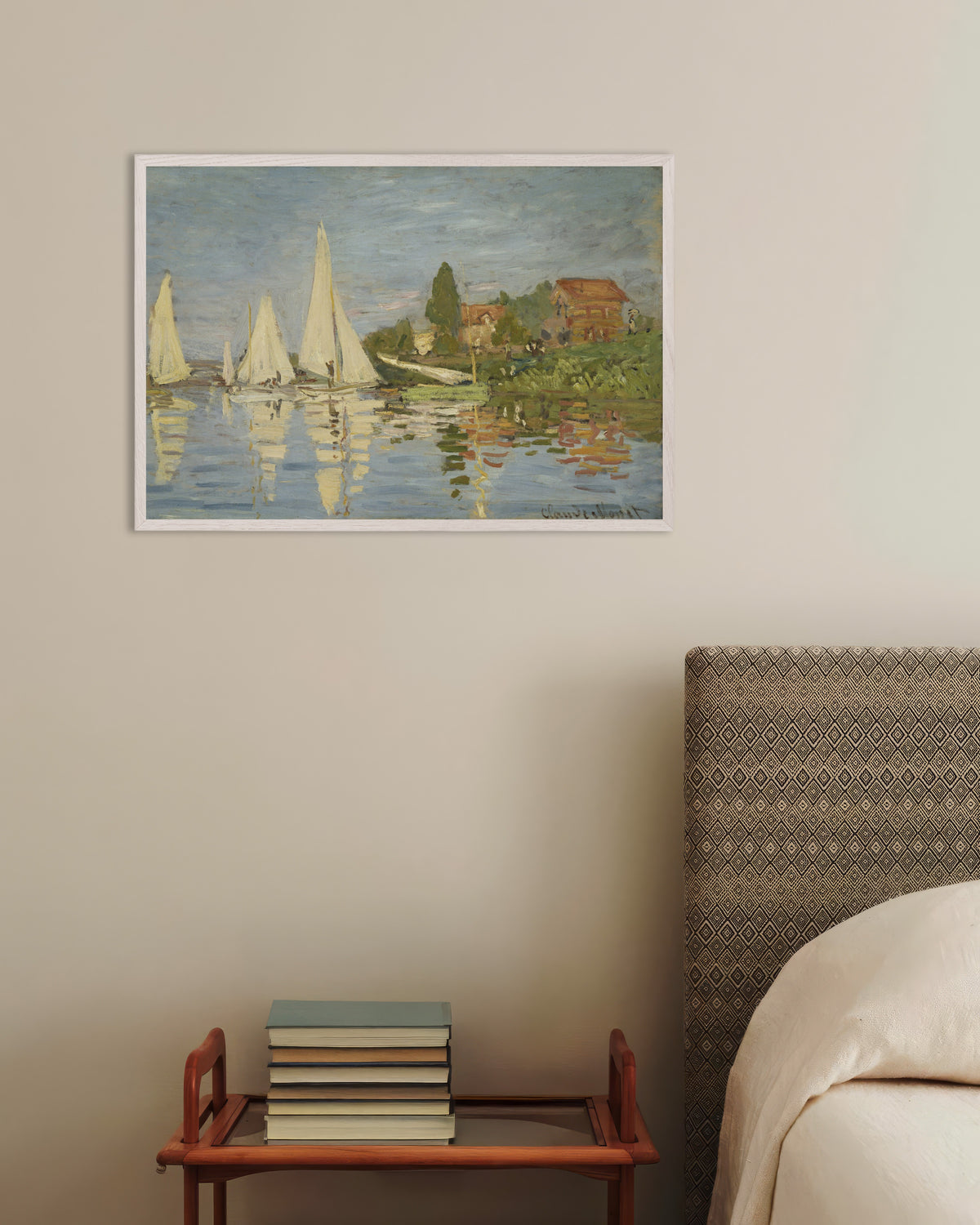 Affiche Régates à Argenteuil (vers 1872) de Claude Monet, avec un cadre en bois blanc