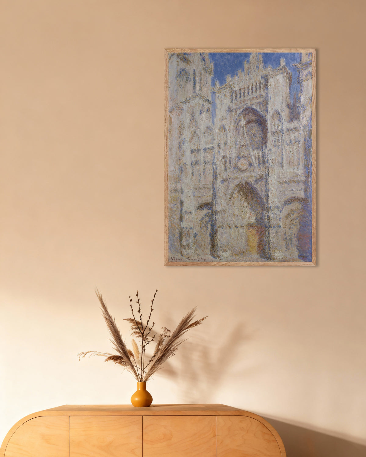 Affiche La Cathédrale de Rouen, le portail, plein soleil (1894) de Claude Monet, avec un cadre en bois naturel