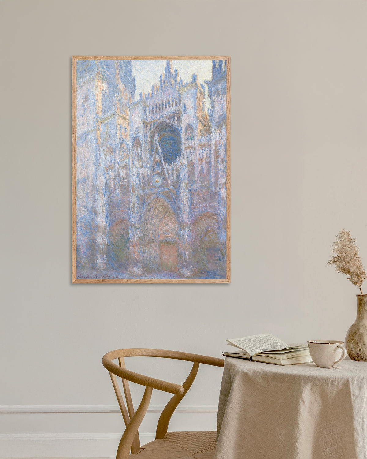 Affiche La Cathédrale de Rouen, façade ouest (1894) de Claude Monet, avec un cadre en bois naturel