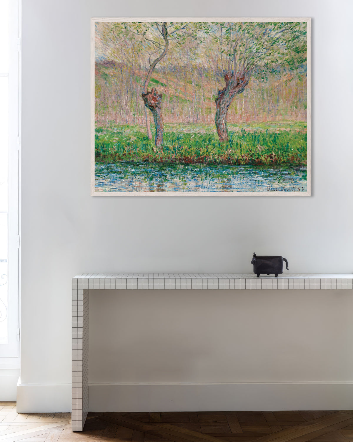 Affiche Printemps, saules (1885) de Claude Monet, avec un cadre en bois blanc