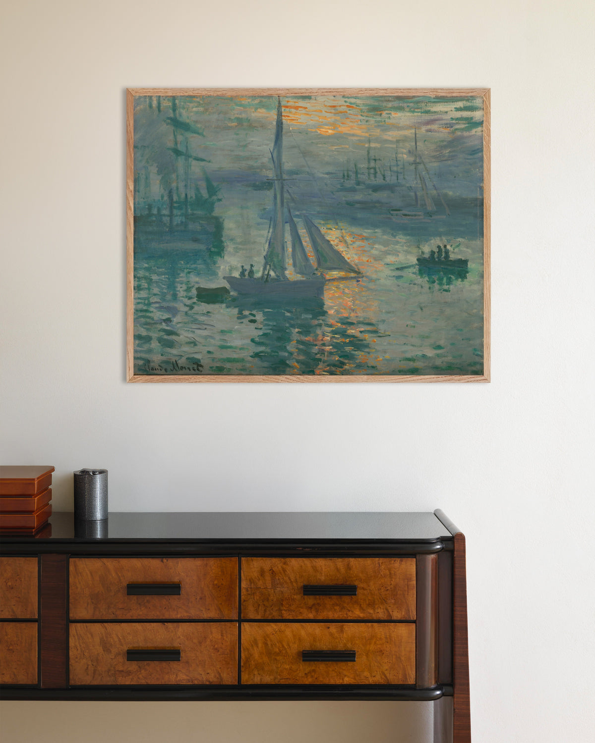Affiche Soleil levant, marine (1873) de Claude Monet, avec un cadre en bois naturel