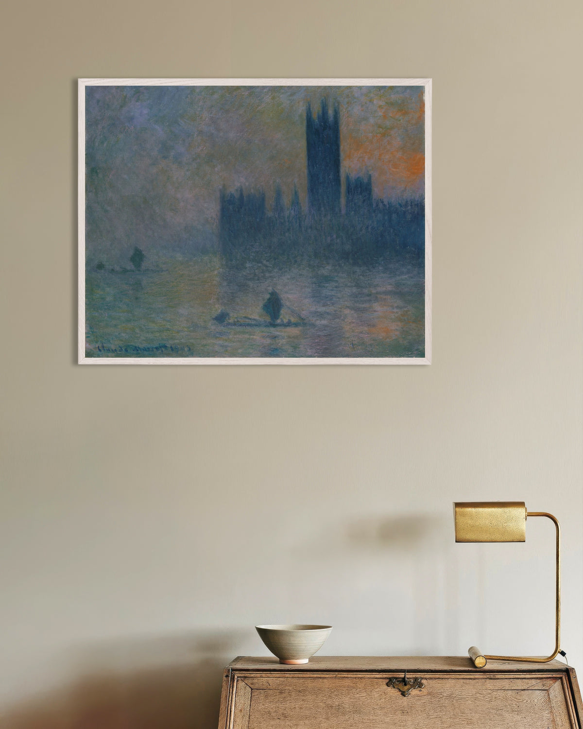 Affiche Le Parlement, effet de brouillard (1903–1904) de Claude Monet, avec un cadre en bois blanc