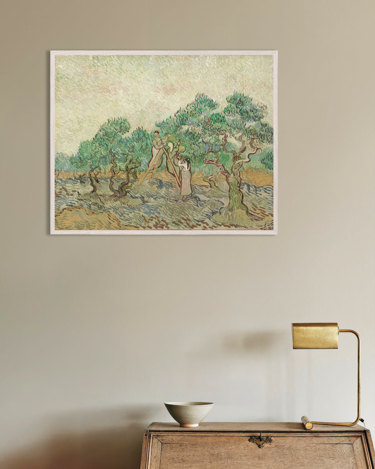 Poster Le Verger d’oliviers (1889) de Vincent van Gogh, avec un cadre en bois blanc