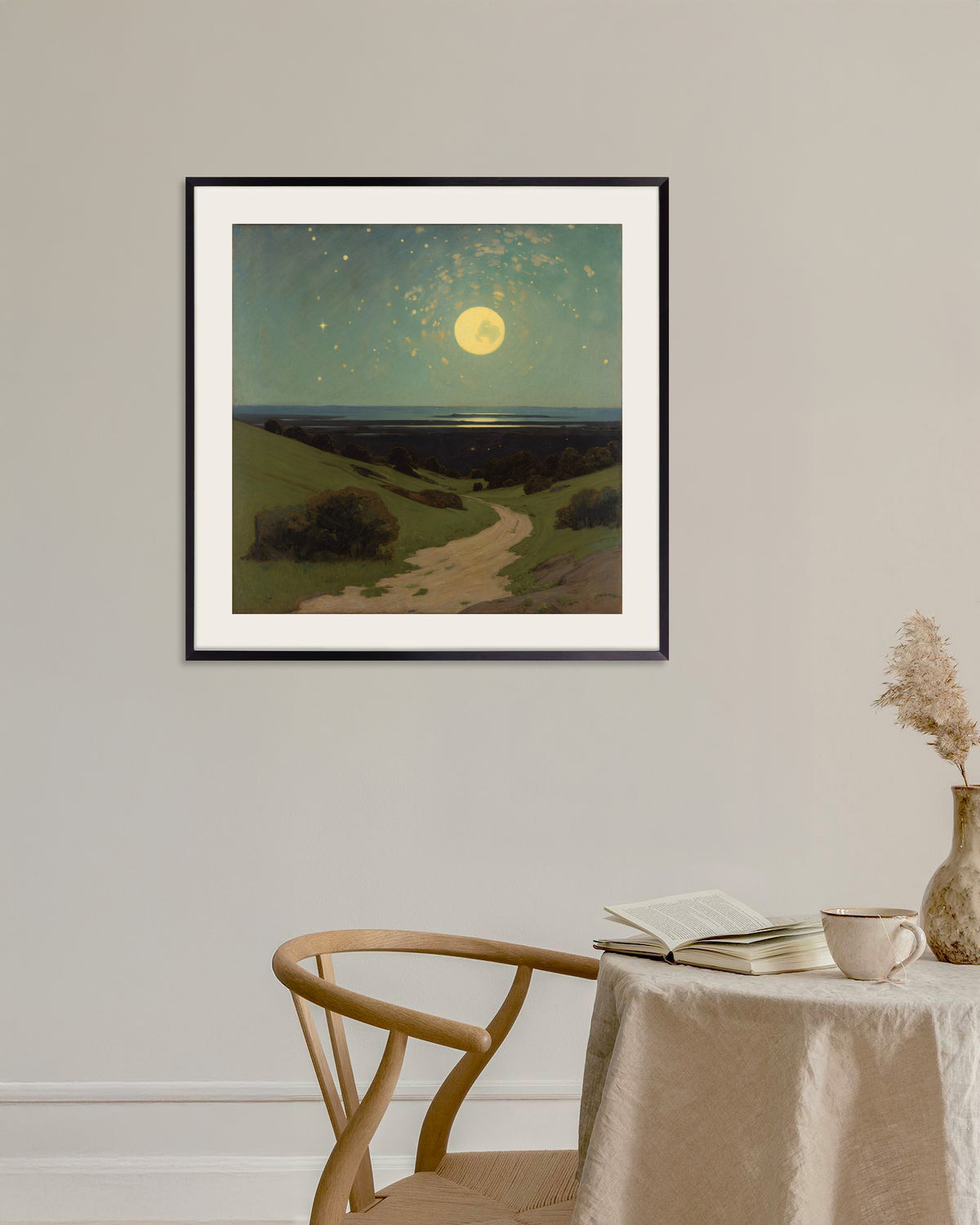 Affiche Pleine lune sur les collines avec cadre en métal noir