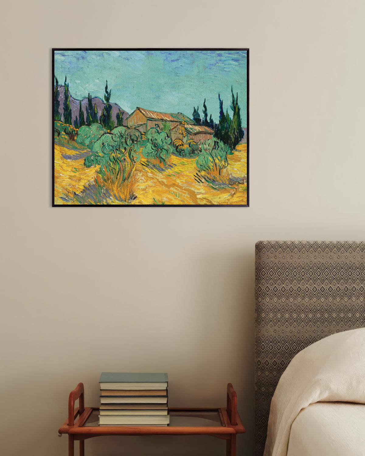 Poster de Cabanes en bois parmi les oliviers et les cyprès (1889), de Vincent van Gogh, avec un cadre en métal