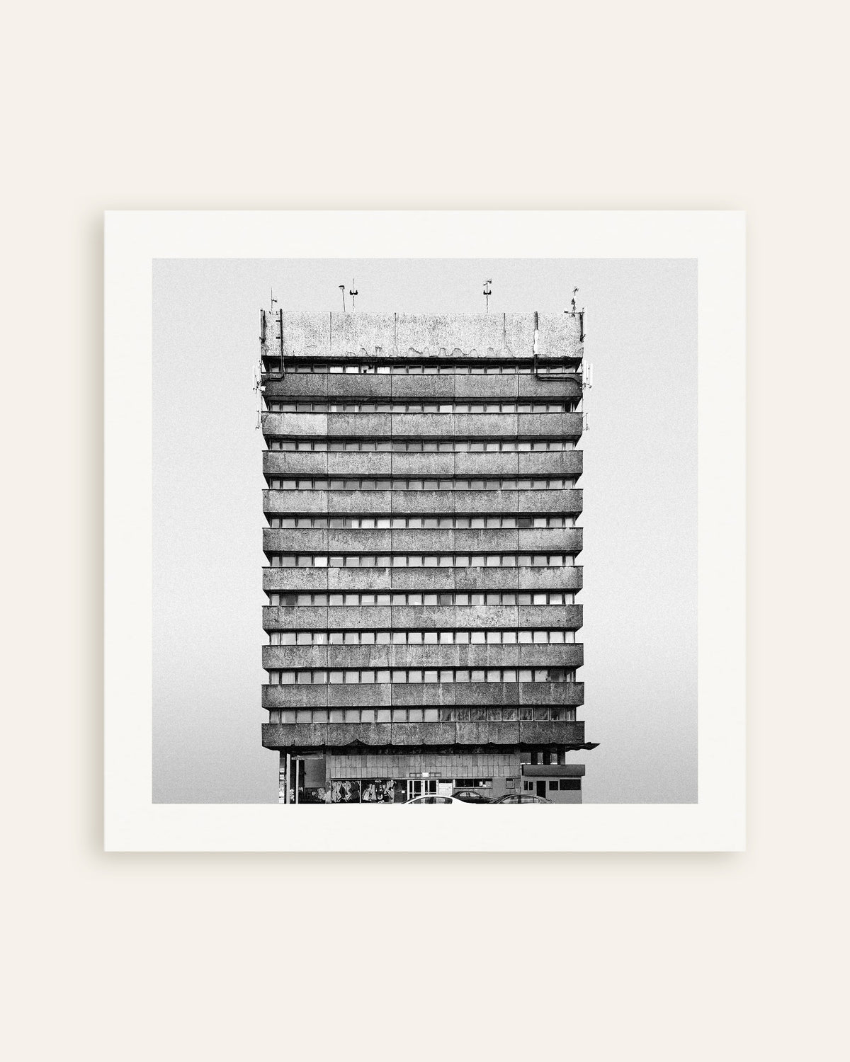 Affiche « Tour de bureaux à bandes », vignette