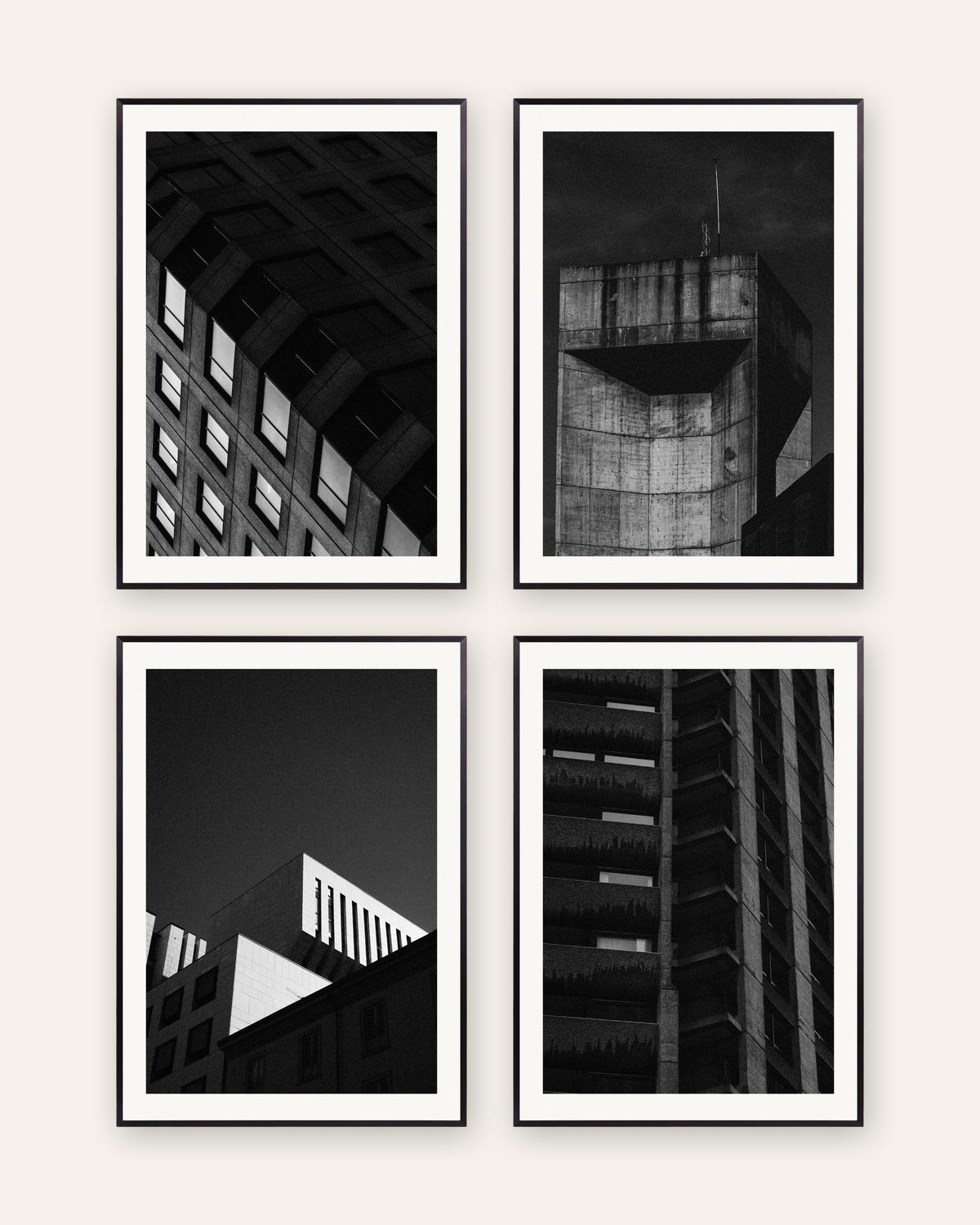 Affiches brutalistes, lot de 4 : le béton la nuit, cadres en métal noir