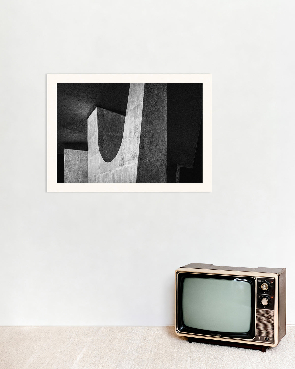 Affiche « Un U de béton dans l’ombre »