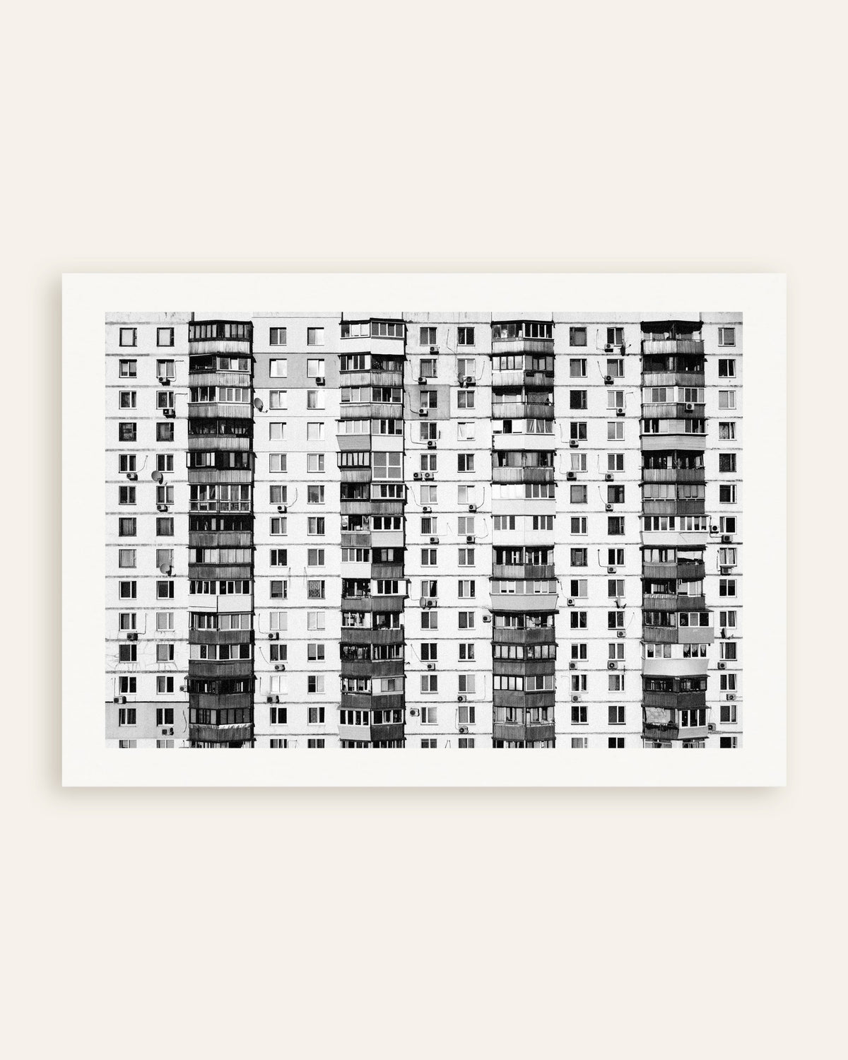 Affiche « Immeuble sans fin », vignette