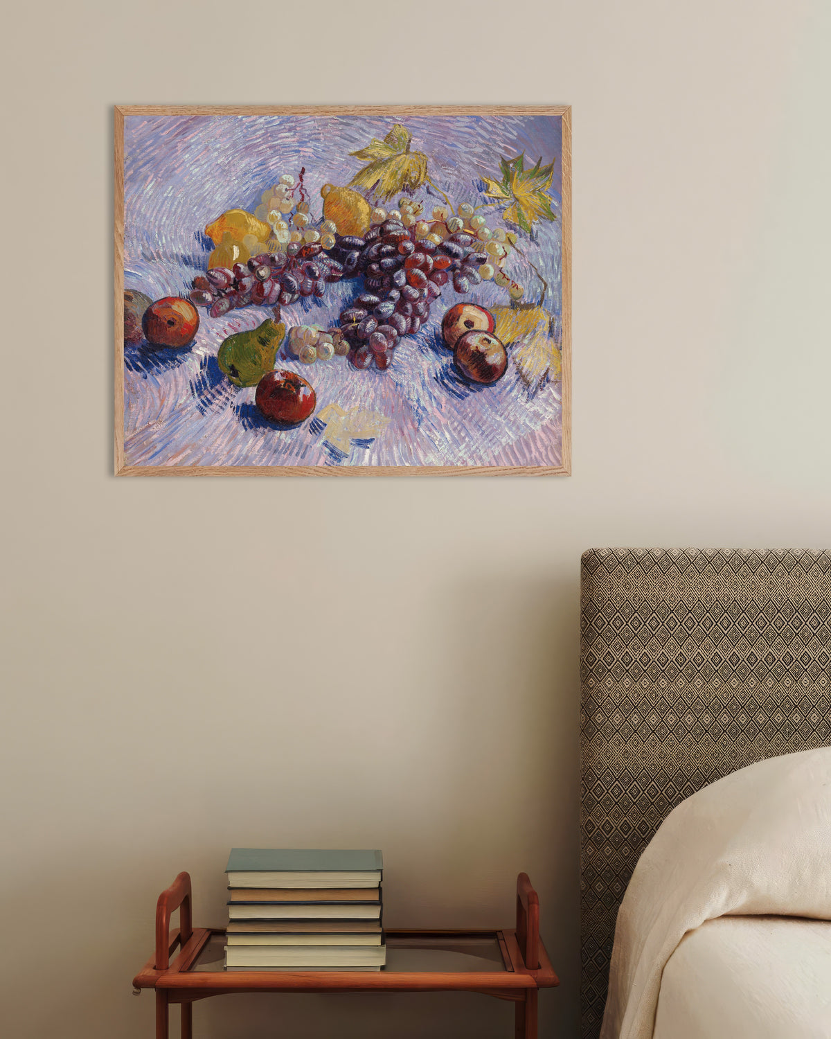 Poster Raisins, citrons, poires et pommes (1887) de Vincent van Gogh, avec un cadre en bois naturel