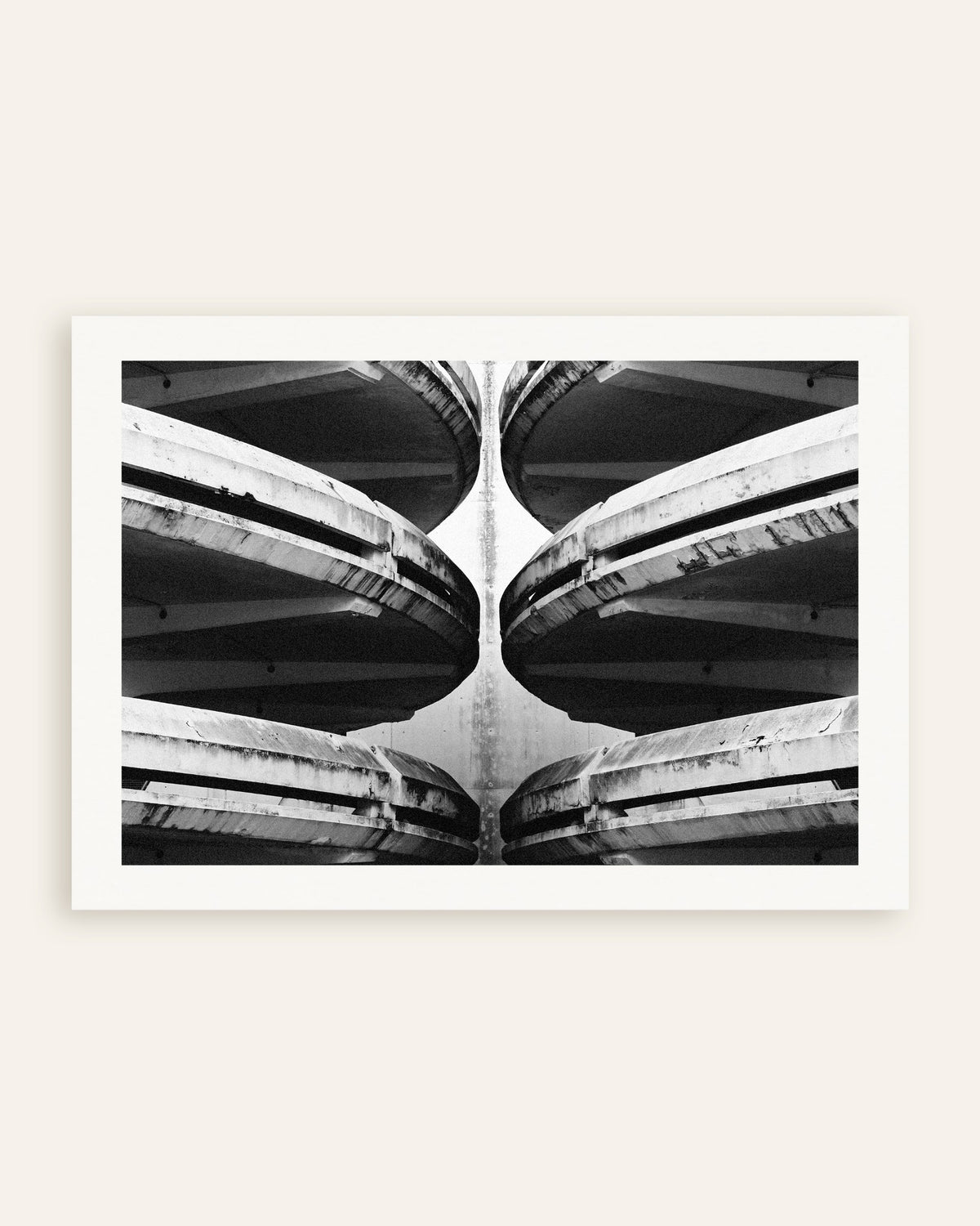 Affiche « Rampes de parking en miroir », vignette