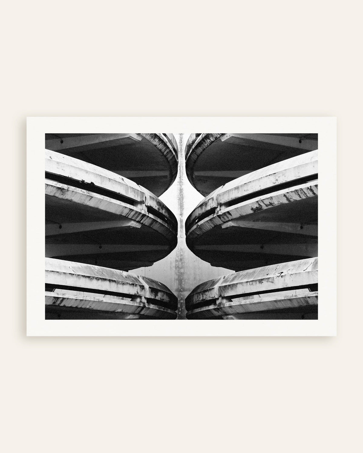 Affiche « Rampes de parking en miroir », vignette