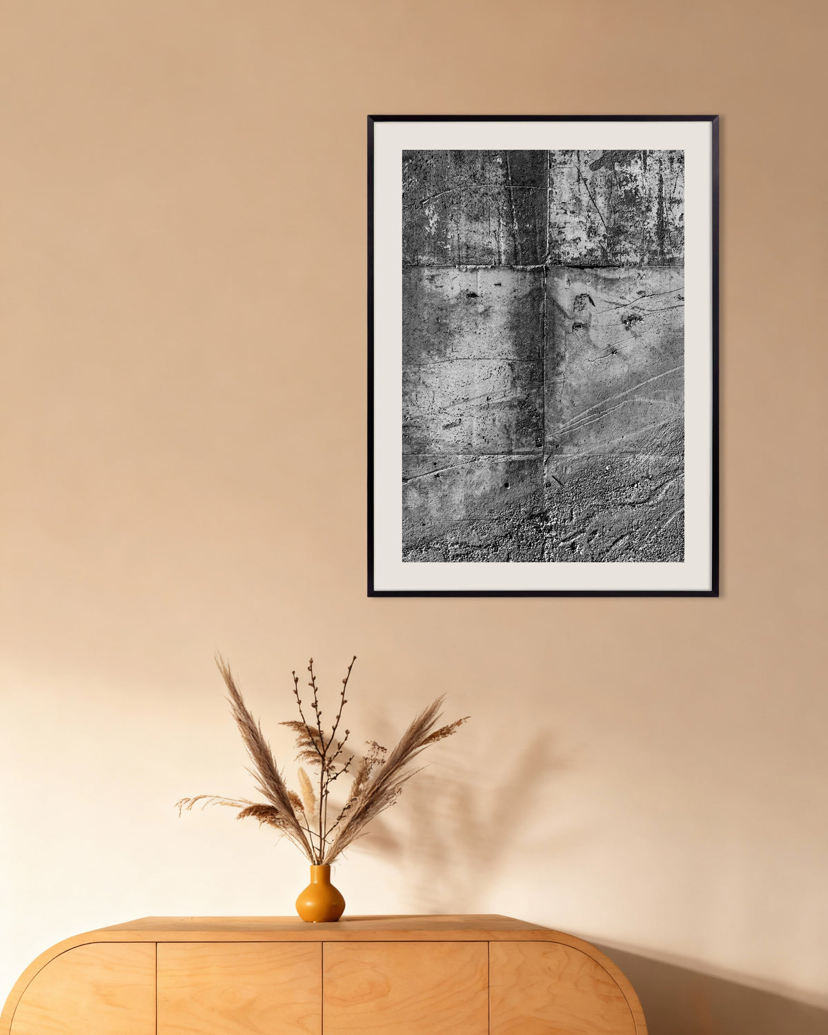 Affiche « Texture de mur en béton brut », avec un cadre en métal