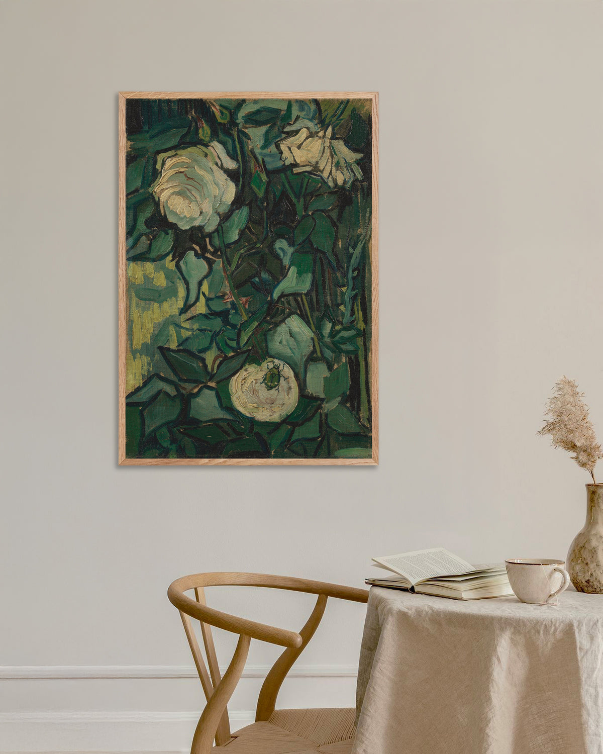 Poster « Rosier avec un scarabée (1889), Vincent van Gogh », avec cadre en bois naturel