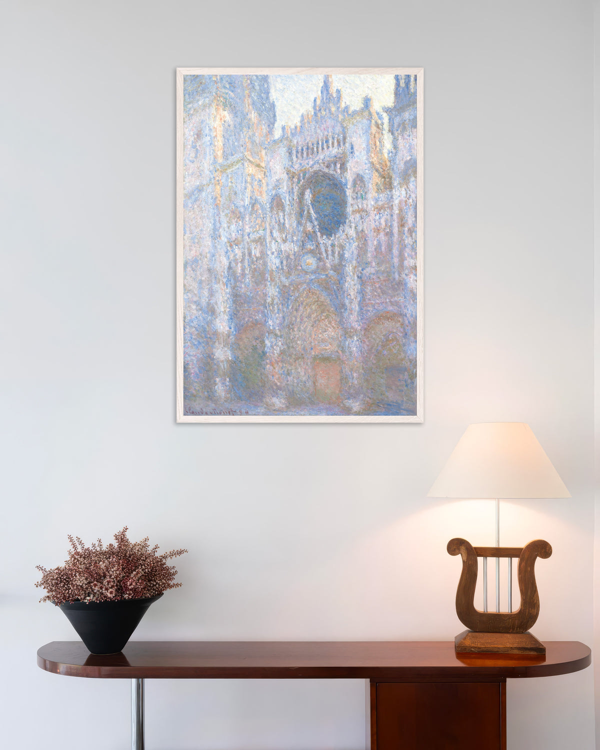Affiche La Cathédrale de Rouen, façade ouest (1894) de Claude Monet, avec un cadre en bois blanc