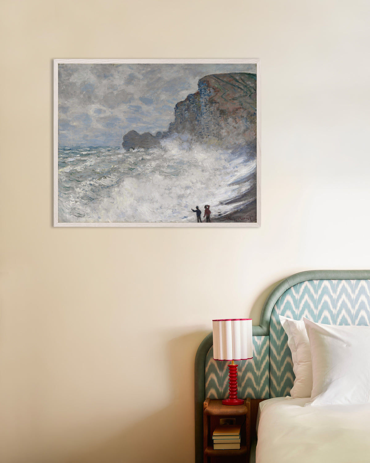 Affiche Gros temps à Étretat (1883) de Claude Monet, avec un cadre en bois blanc