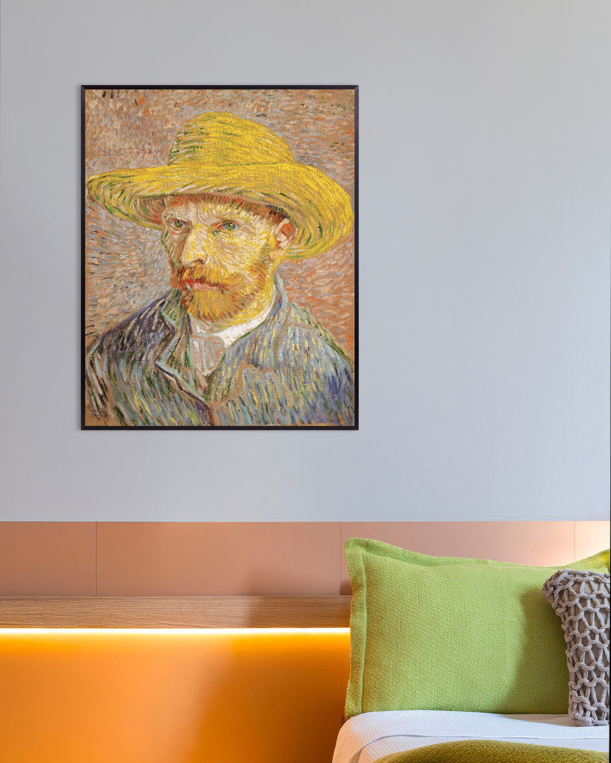 Poster représentant Autoportrait au chapeau de paille sur fond orange (1887) de Vincent van Gogh, avec cadre métallique