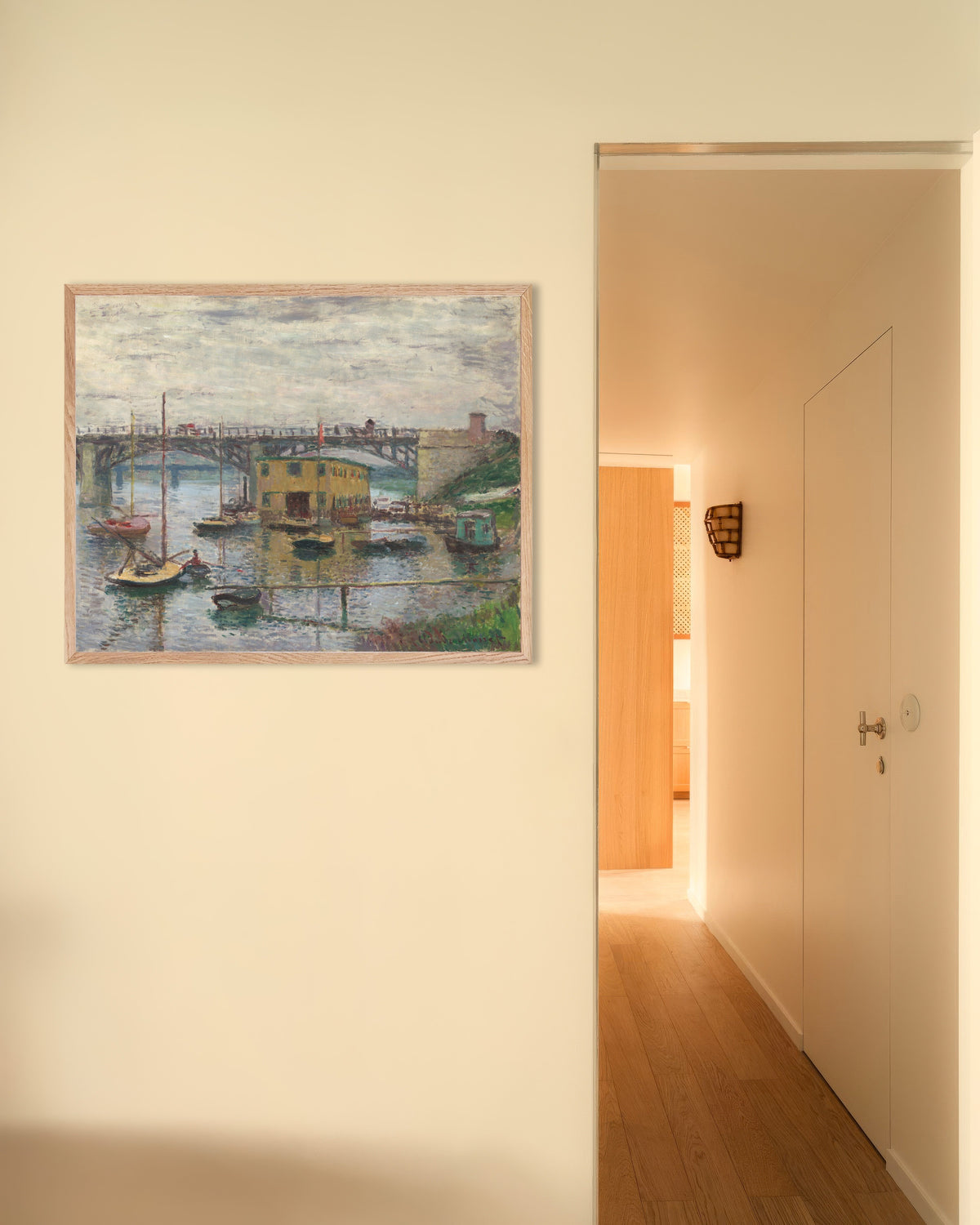 Affiche Le Pont d'Argenteuil, temps gris (vers 1876) de Claude Monet, avec un cadre en bois naturel