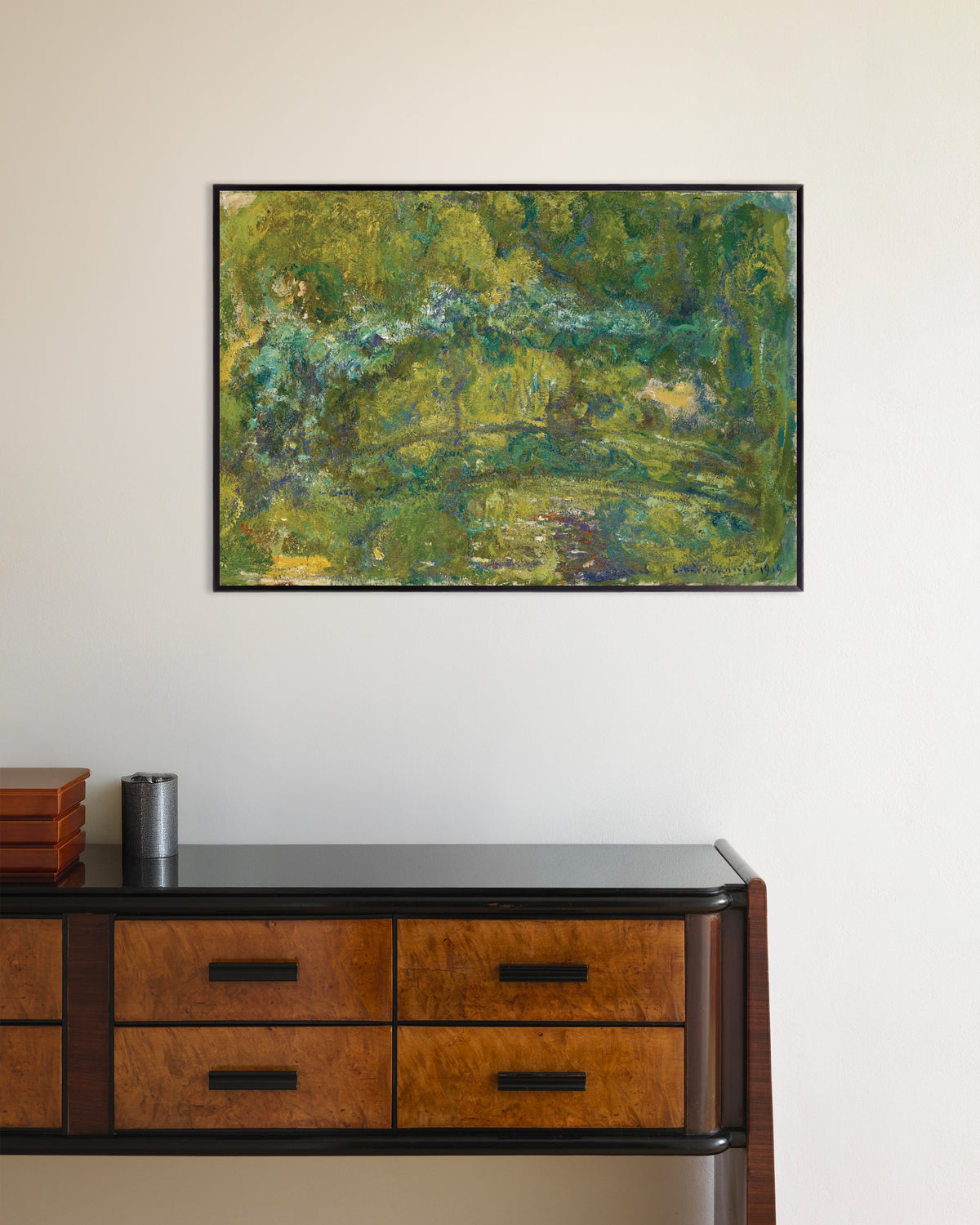 Affiche La Passerelle sur le bassin aux nymphéas (1919) de Claude Monet, avec un cadre en métal