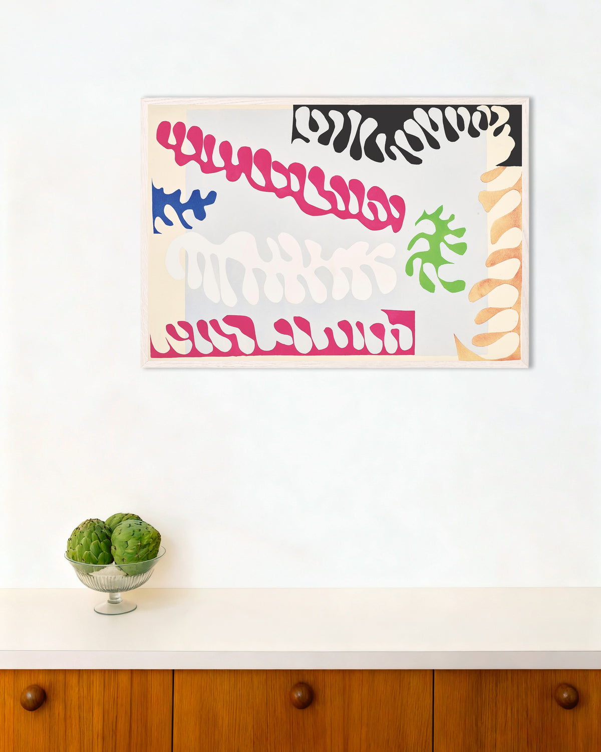 Poster de Le Lagon en rose et blanc (Jazz, 1947) de Henri Matisse, avec un cadre en bois blanc