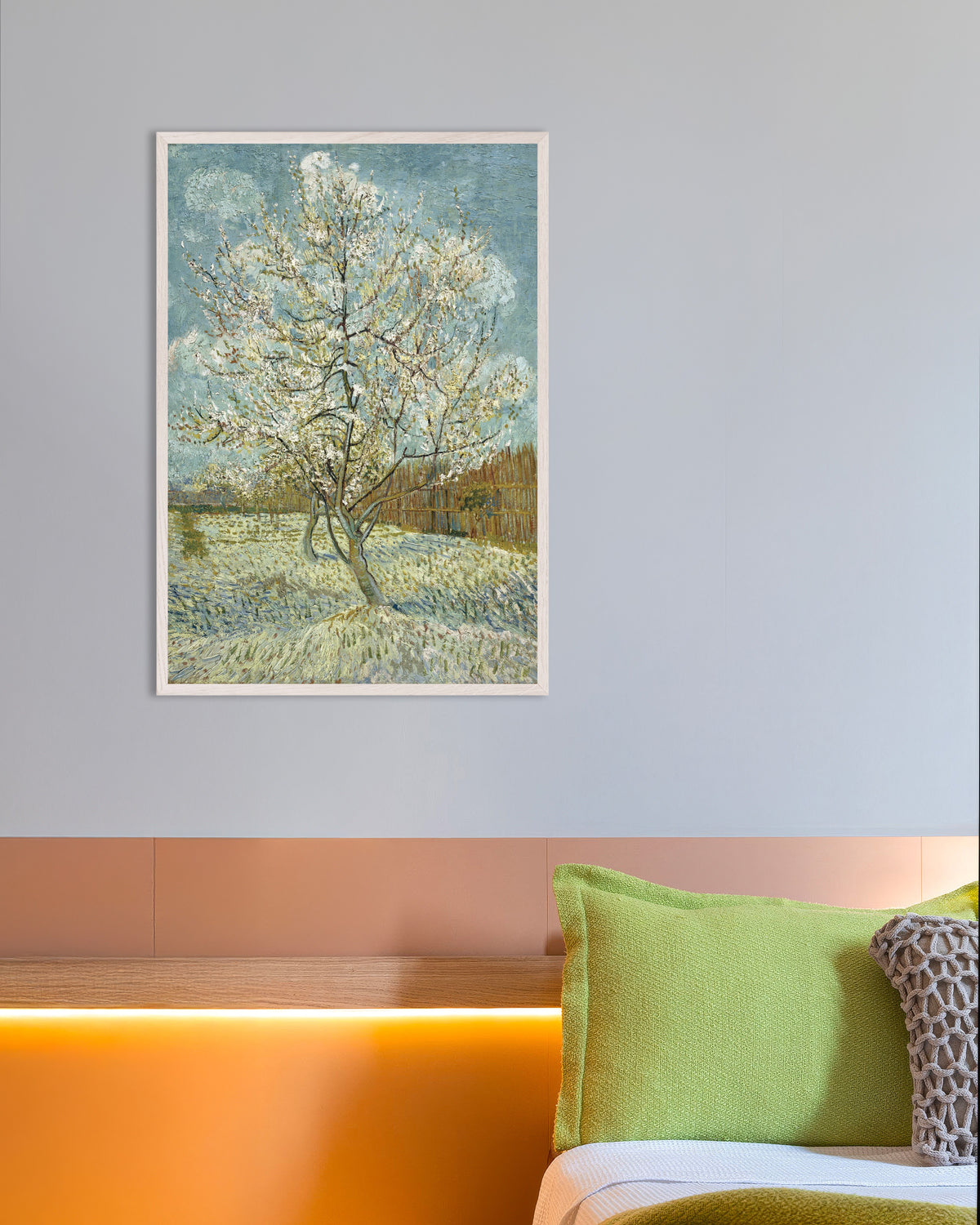 Poster du Pêcher rose (1888), de Vincent van Gogh, avec un cadre en bois blanc